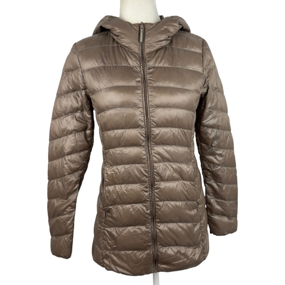 Uniqlo Waterproof Ultralight Feather Down Hooded Puffer Jacket 139037 Quilt XS - Picture 2 of 16